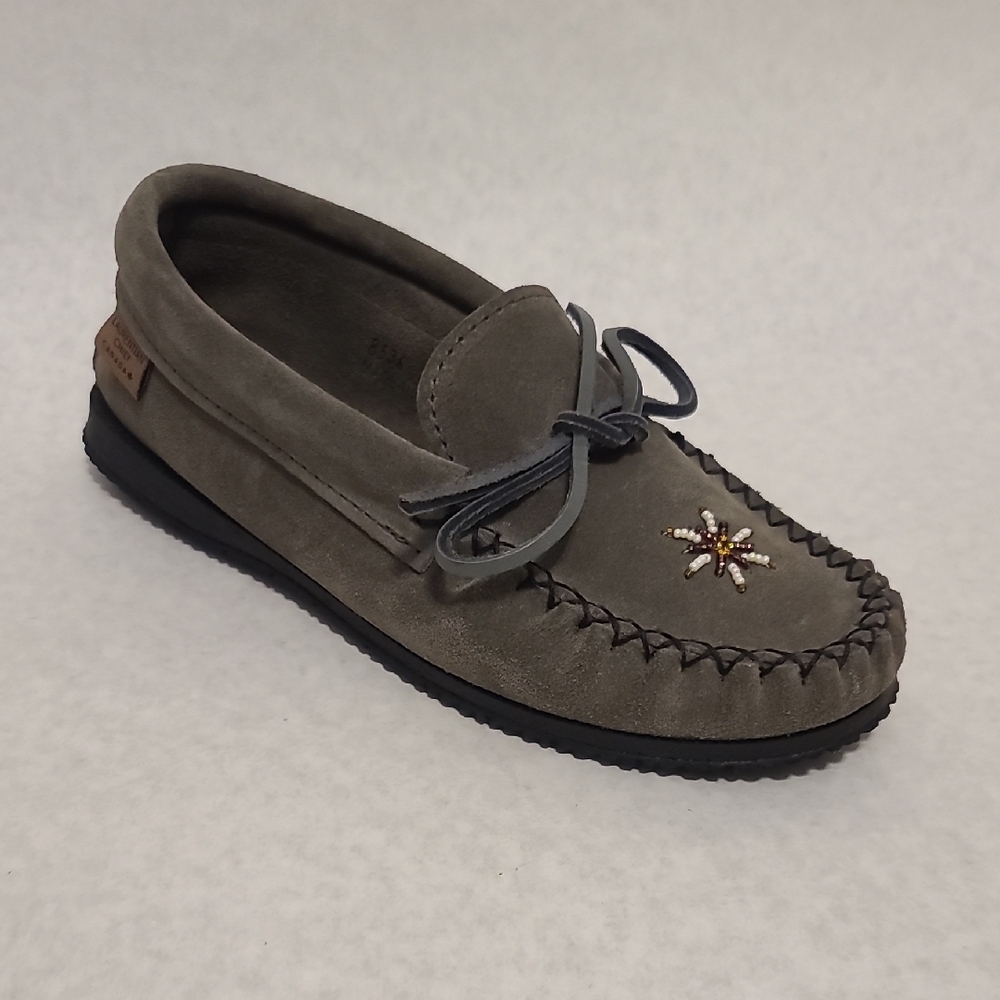 New Laurentian Chief Women's Gray Suede Moccasin Loafers (Sz 7)